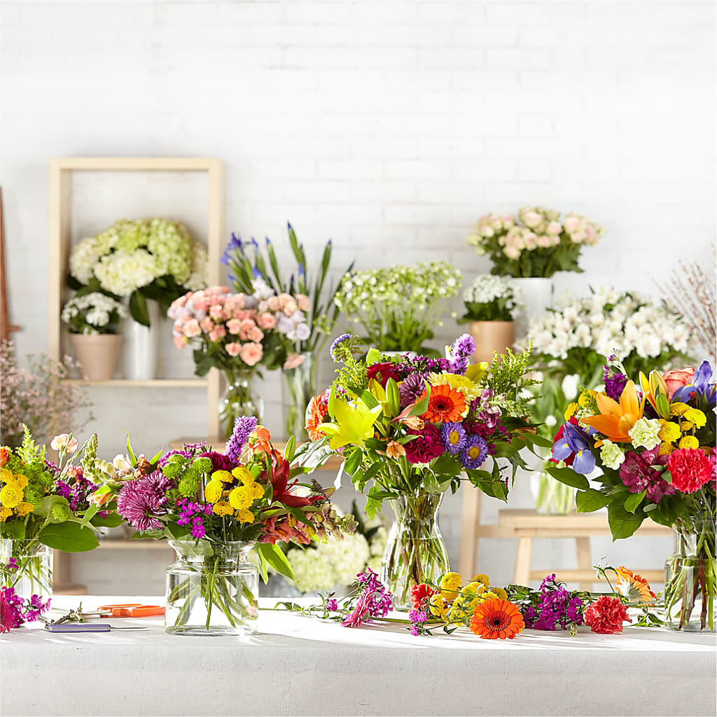 Bold & Bright – A Florist Original – SWAN FLORAL & GIFT SHOP INC, Erlanger KY