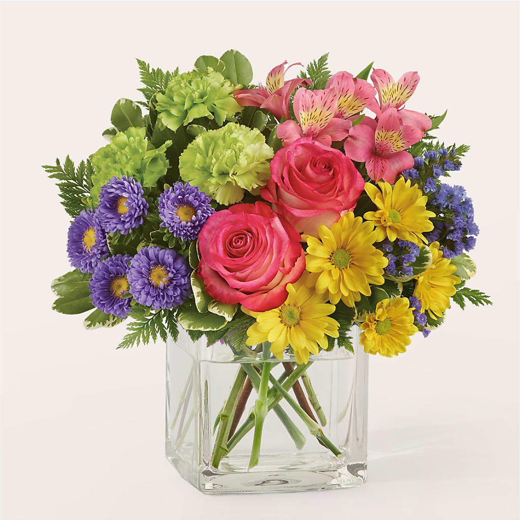 Candy Jar Bouquet – SWAN FLORAL & GIFT SHOP INC, Erlanger KY