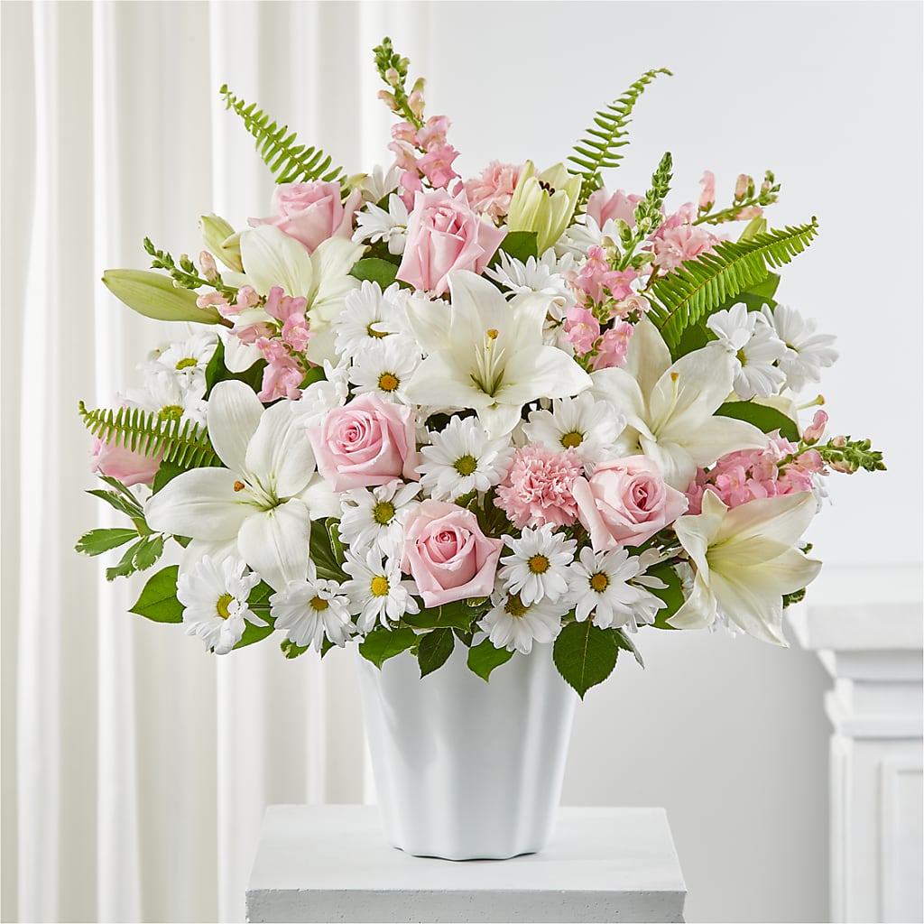 Soft Touch Tabletop Basket – SWAN FLORAL & GIFT SHOP INC, Erlanger KY