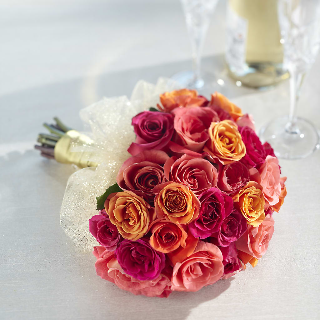 Sweet Roses Bouquet – SWAN FLORAL & GIFT SHOP INC, Erlanger KY