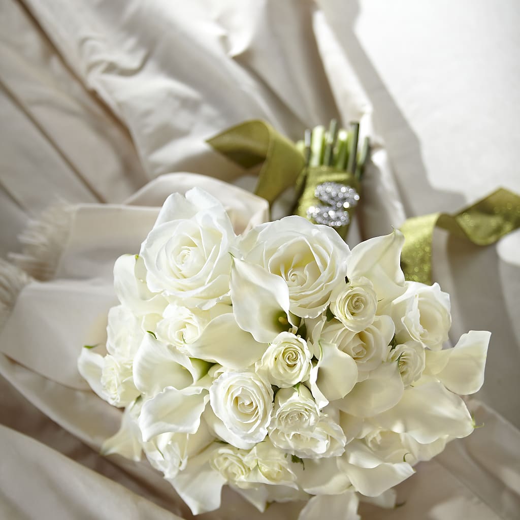 Serene Highness Bouquet – SWAN FLORAL & GIFT SHOP INC, Erlanger KY