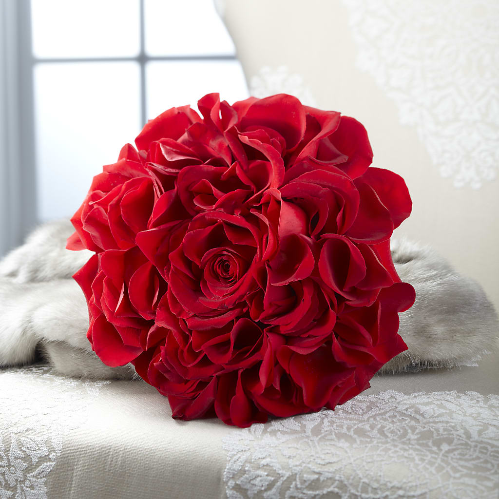 Composite Rose Bouquet – SWAN FLORAL & GIFT SHOP INC, Erlanger KY