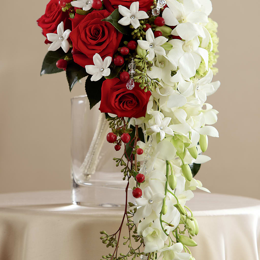 Here Comes the Bride Bouquet – SWAN FLORAL & GIFT SHOP INC, Erlanger KY