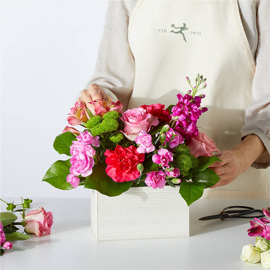 Sweetberry Box – A Florist Original – SWAN FLORAL & GIFT SHOP INC, Erlanger KY