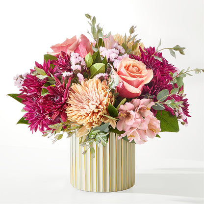 Berry Cobbler Bouquet with Ivory Vase – SWAN FLORAL & GIFT SHOP INC, Erlanger KY