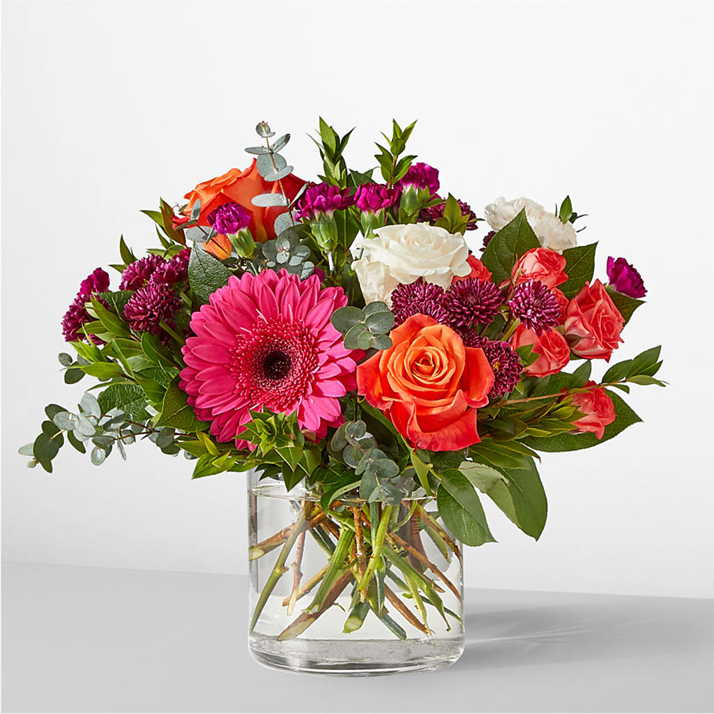 Smell the Roses Bouquet – SWAN FLORAL & GIFT SHOP INC, Erlanger KY