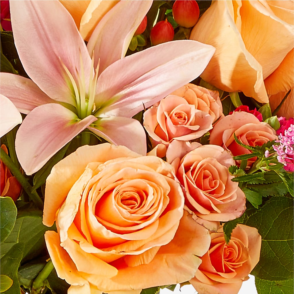 Bisous Bouquet – SWAN FLORAL & GIFT SHOP INC, Erlanger KY