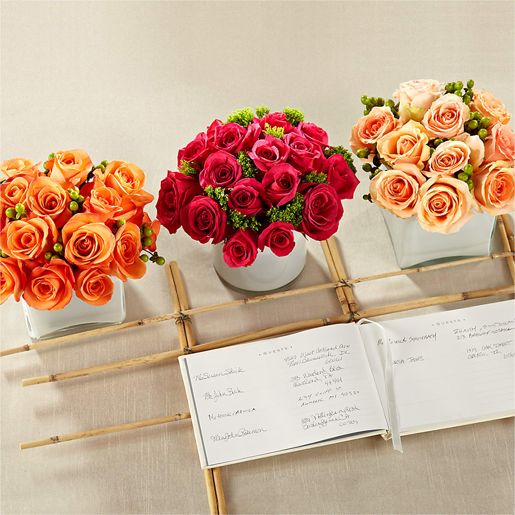 Dawn Rose Centerpiece – SWAN FLORAL & GIFT SHOP INC, Erlanger KY