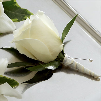 White Rose Boutonniere – SWAN FLORAL & GIFT SHOP INC, Erlanger KY