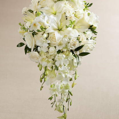 White Wonders Bouquet – SWAN FLORAL & GIFT SHOP INC, Erlanger KY